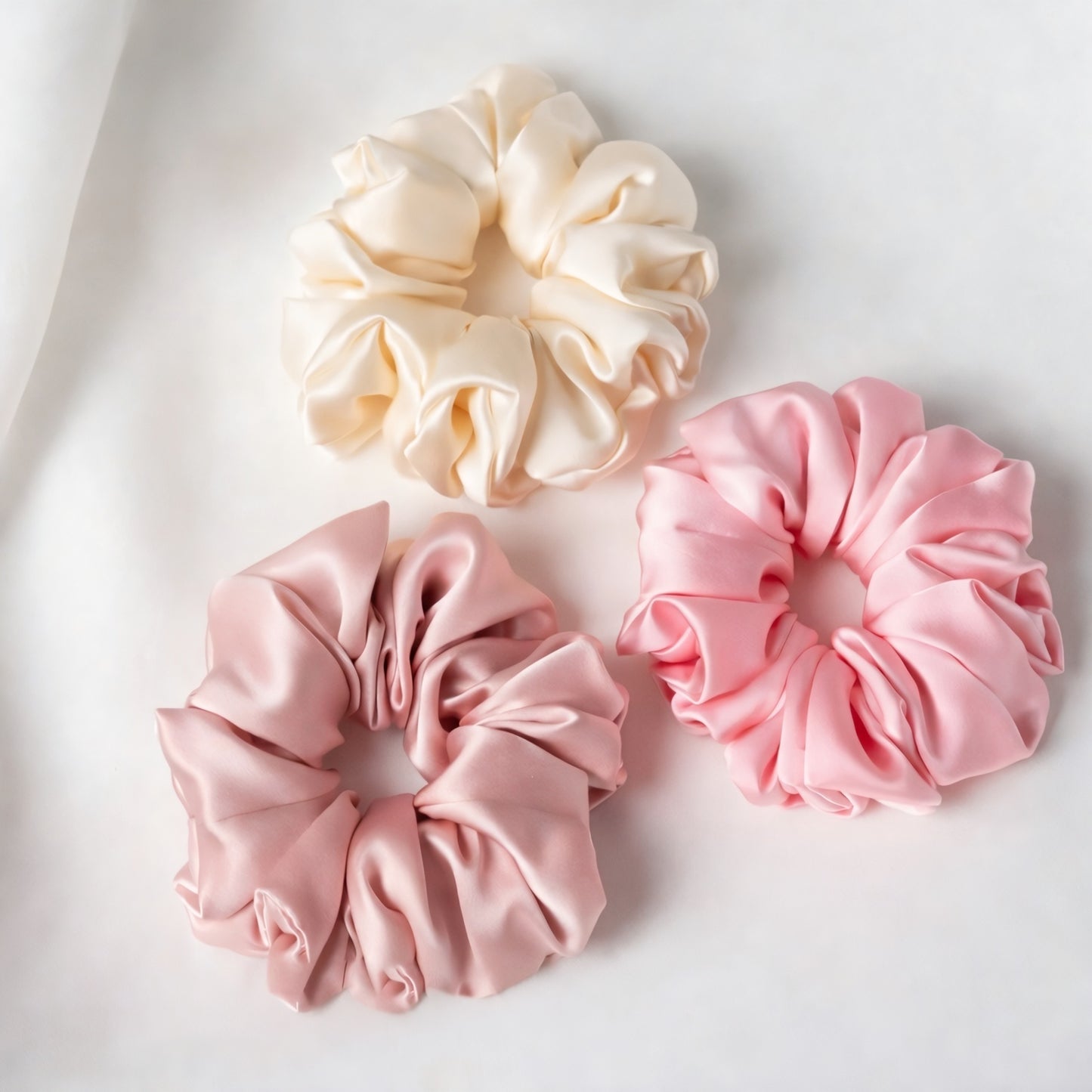 Silk Scrunchies Gift set - L (Set of 3 scrunchies)